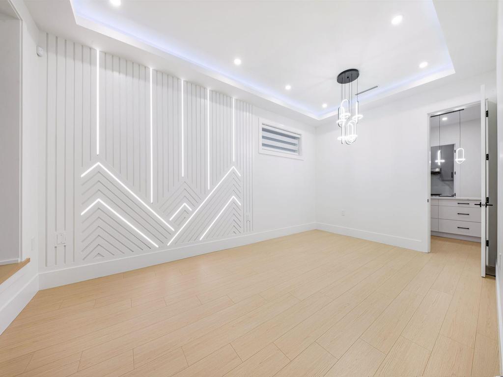 Listing Image for R3090448