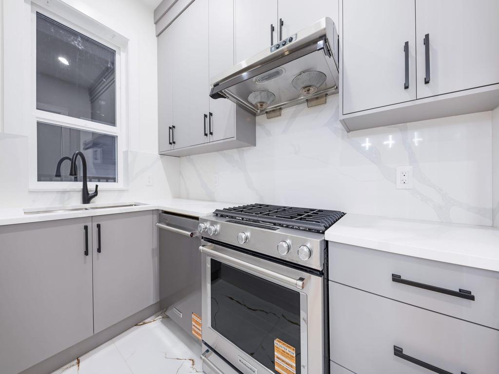 Listing Image for R3090448