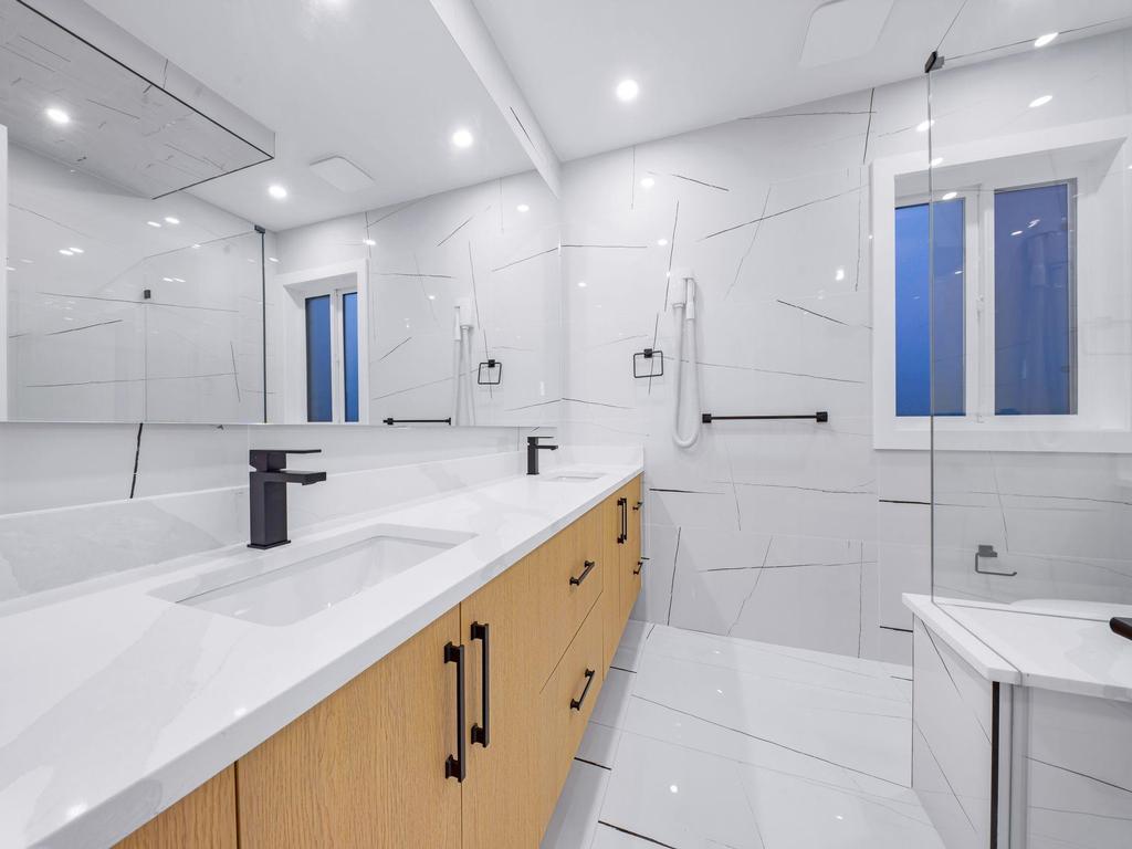 Listing Image for R3090448