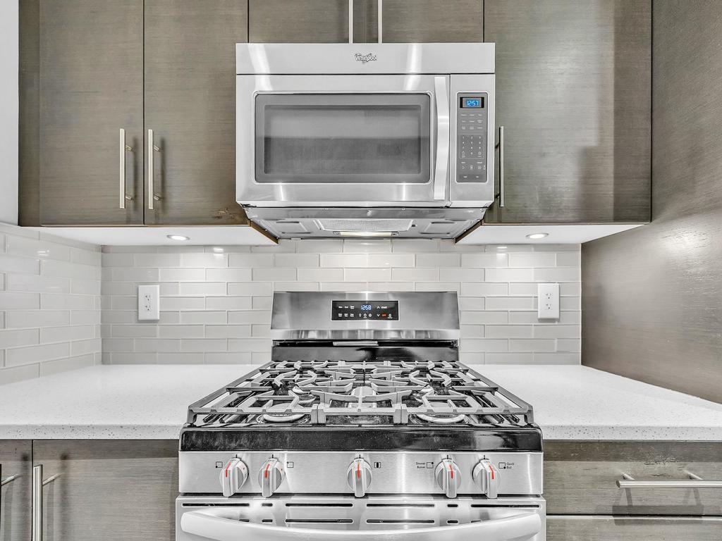 Listing Image for R3090451