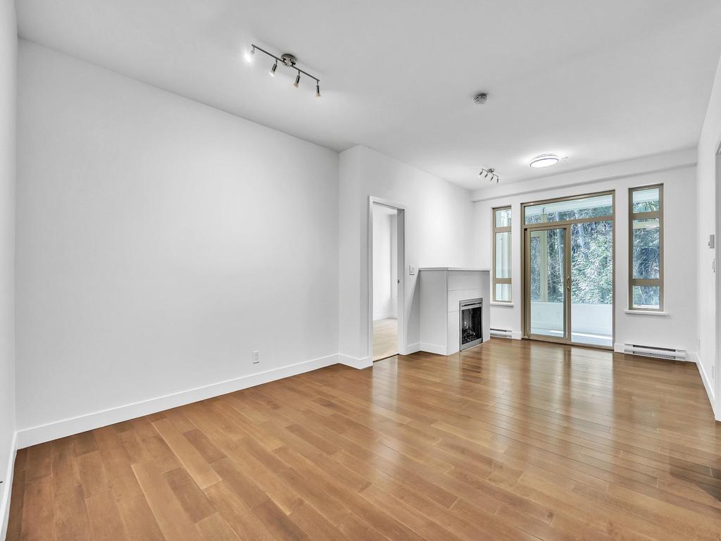 Listing Image for R3090451