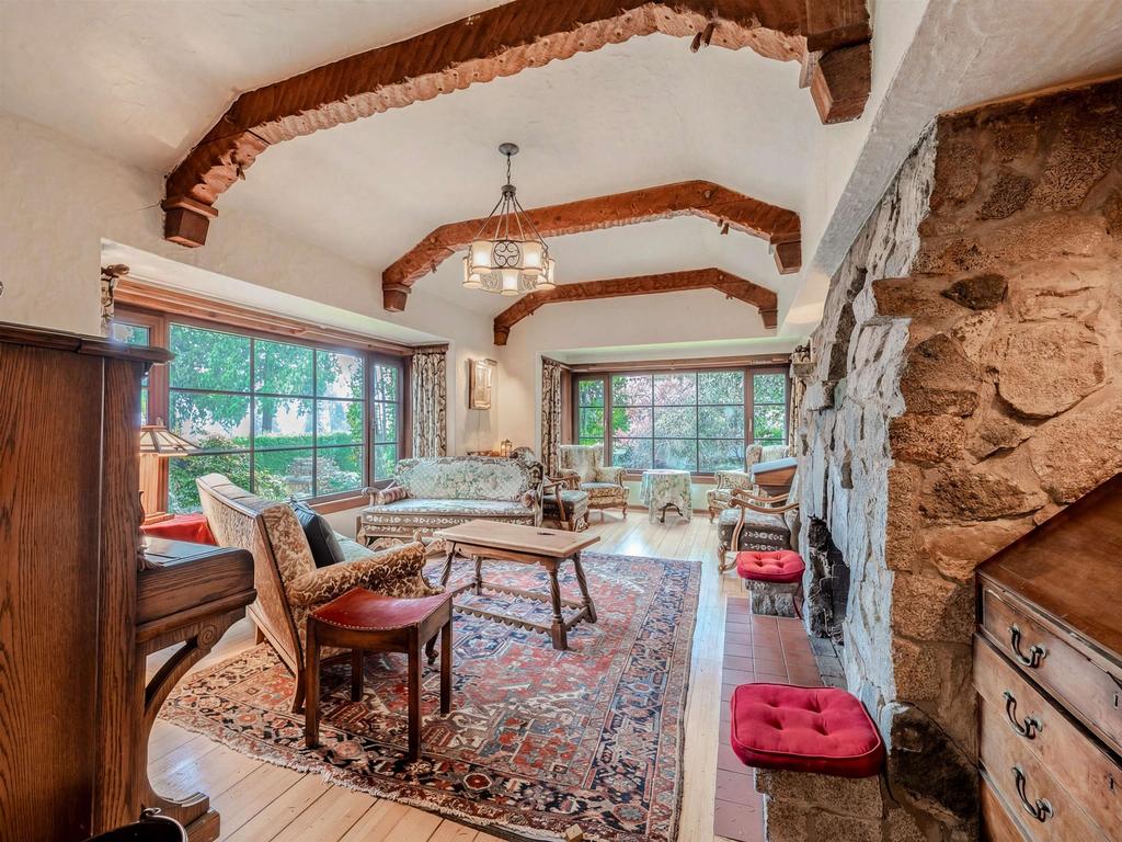 Listing Image for R3090462