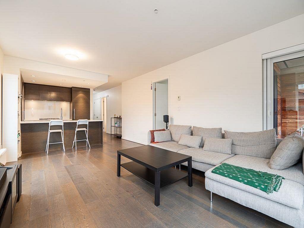 Listing Image for R3090468