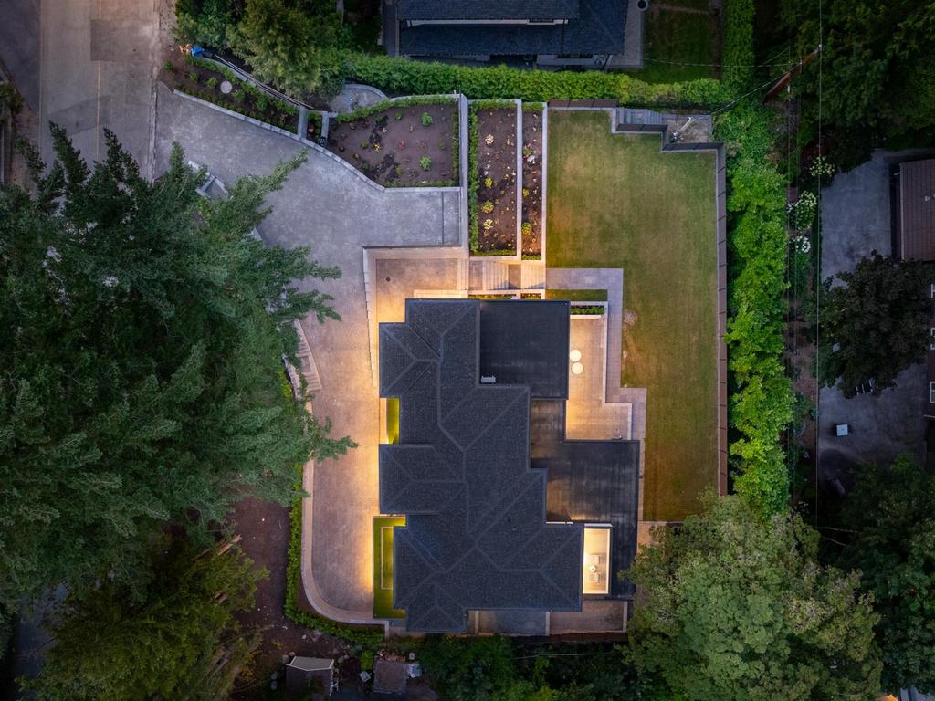 Listing Image for R3090470