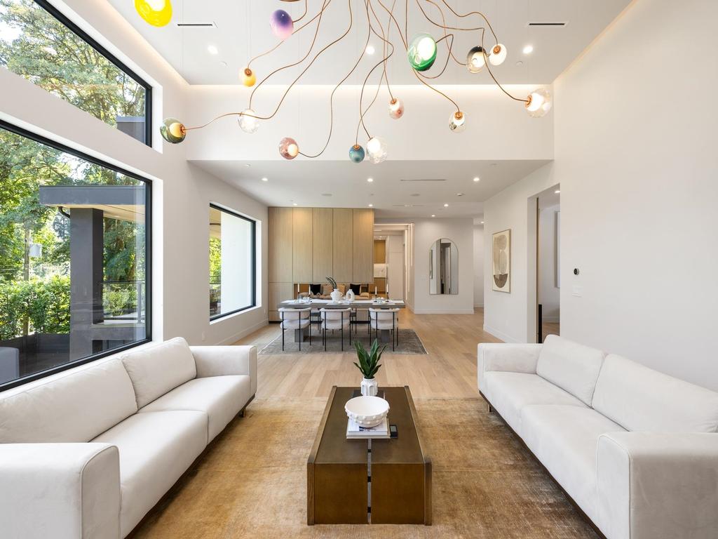 Listing Image for R3090470