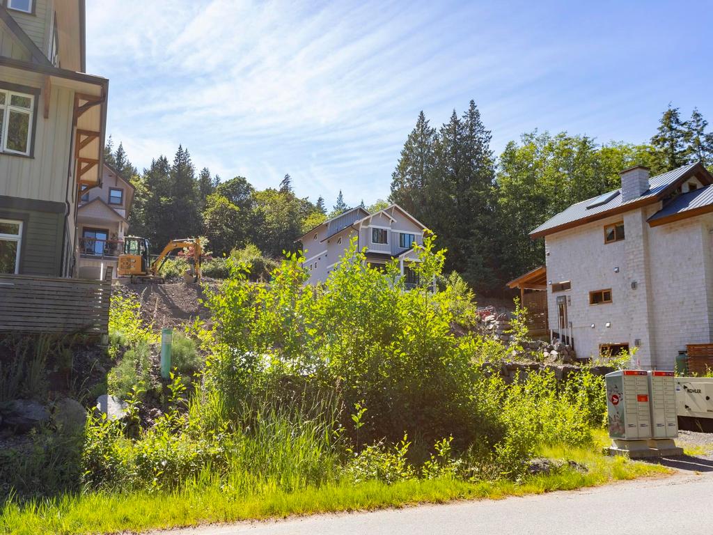 Listing Image for R3090477