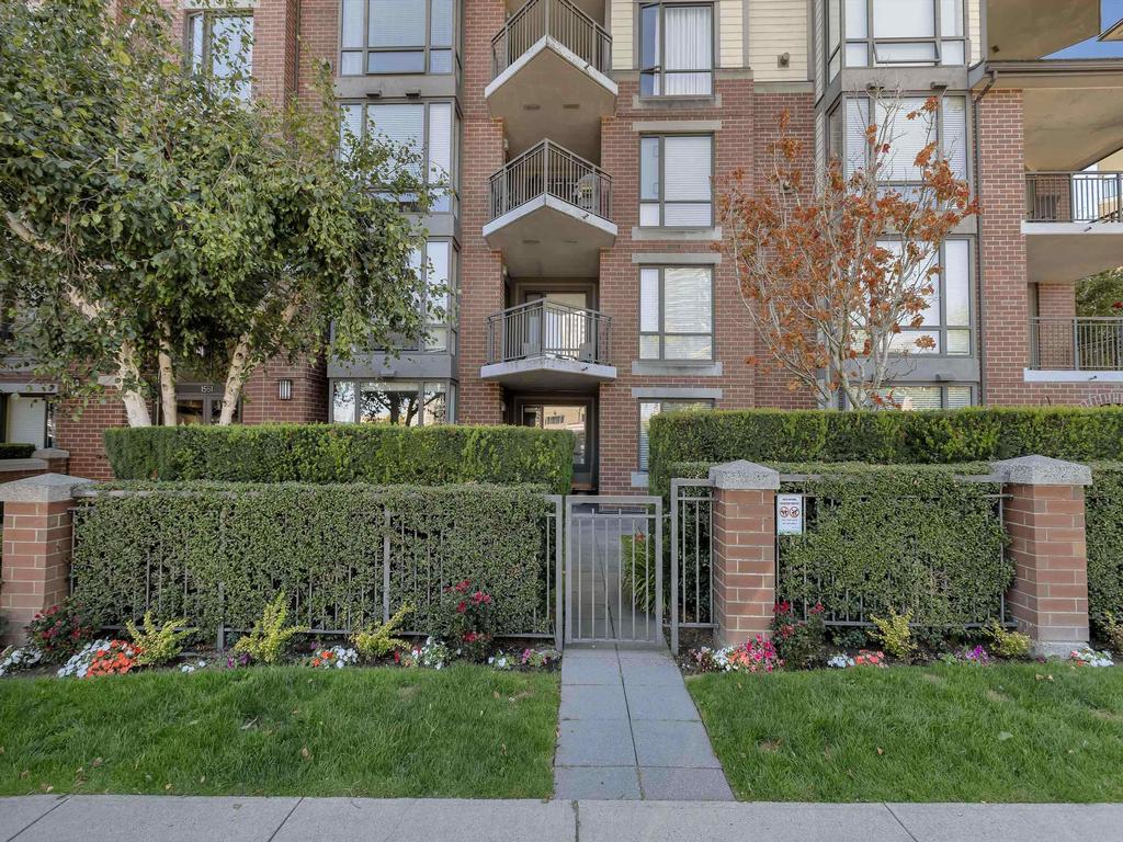 Listing Image for R3090484