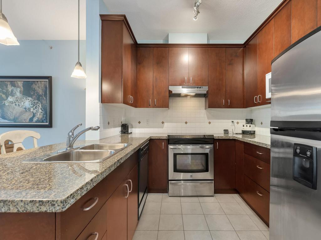 Listing Image for R3090484