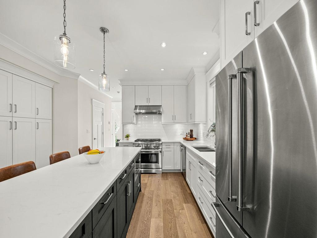 Listing Image for R3090488