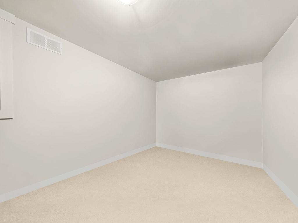 Listing Image for R3090488