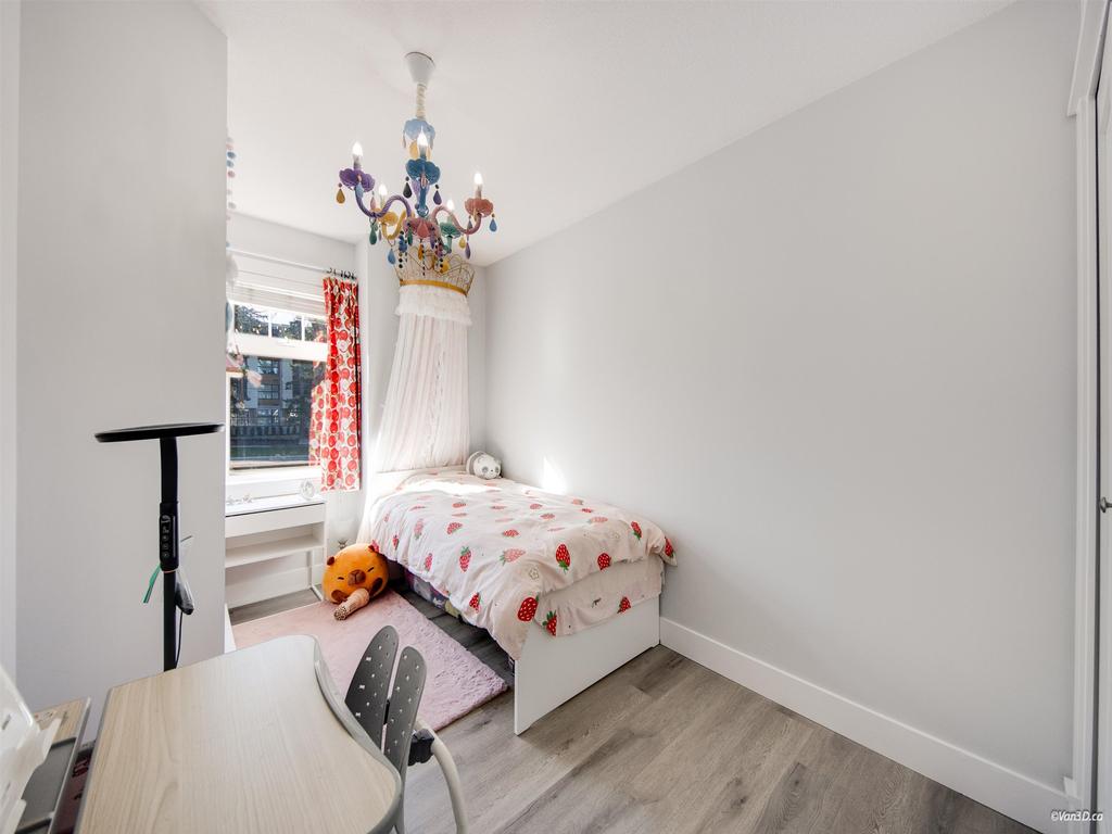 Listing Image for R3090489