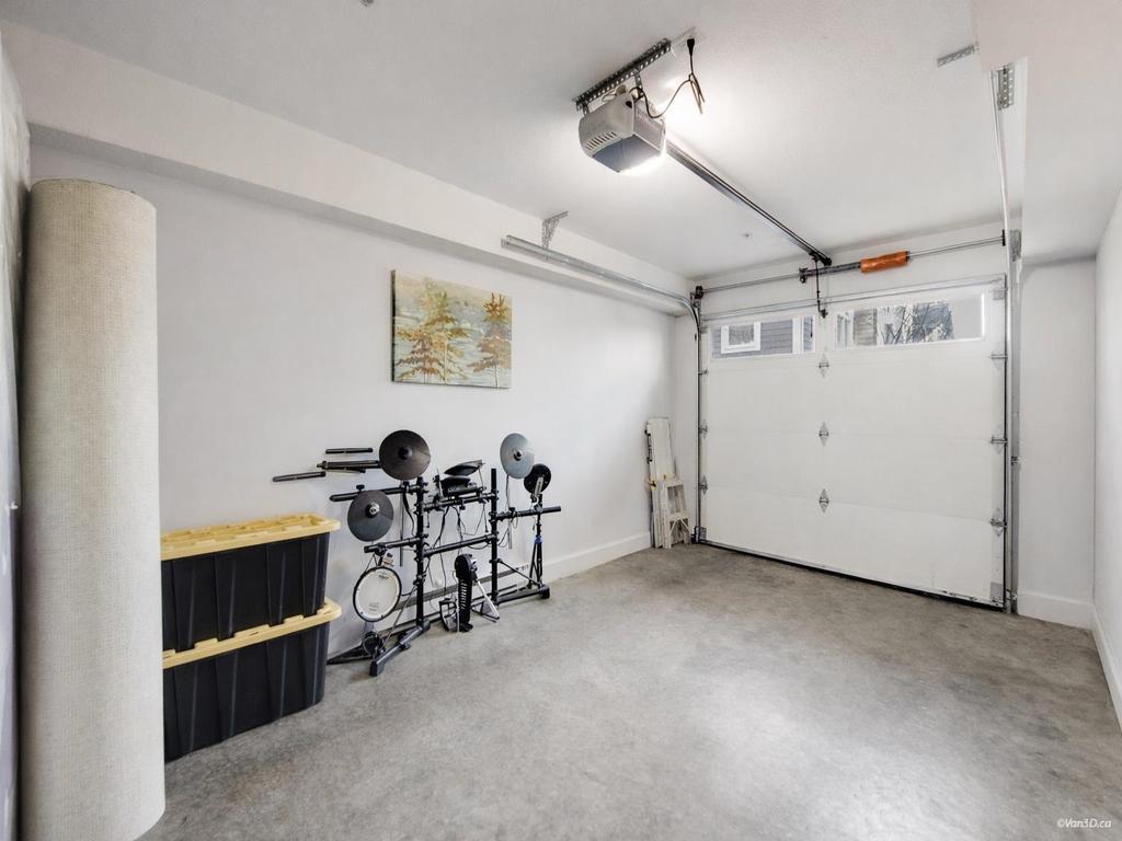 Listing Image for R3090489