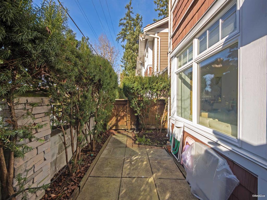 Listing Image for R3090489