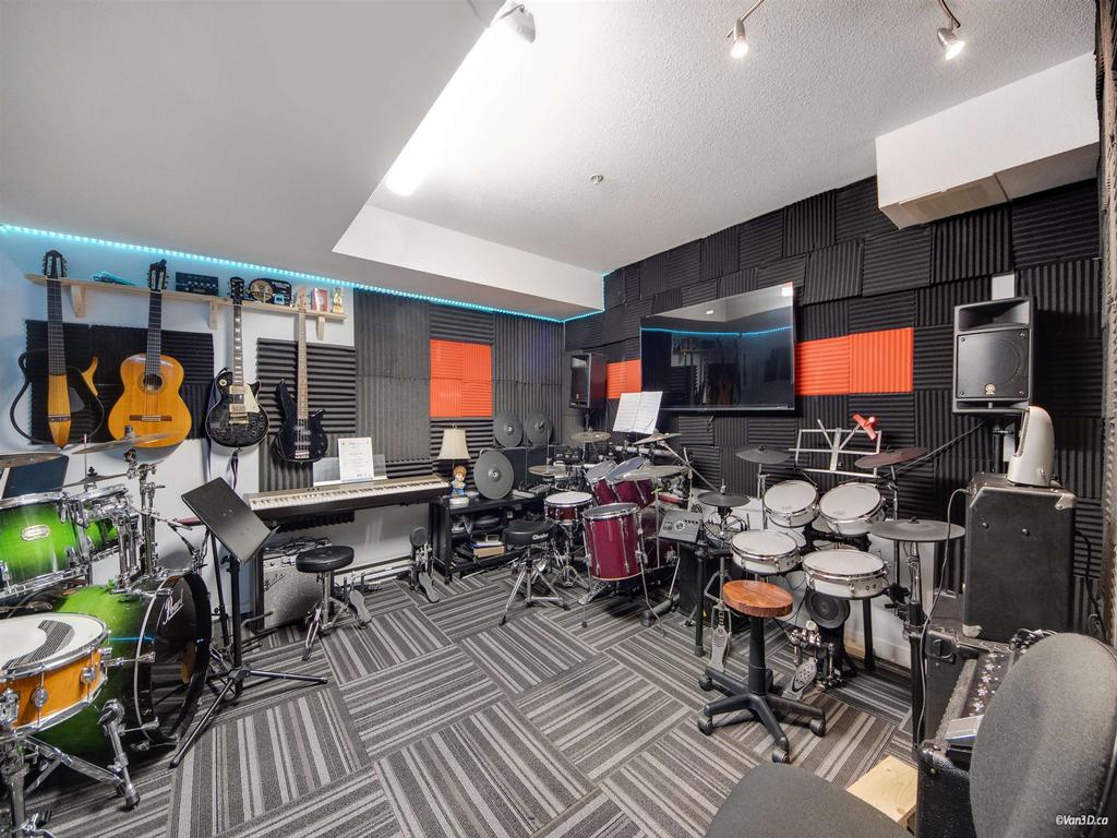 Listing Image for R3090489