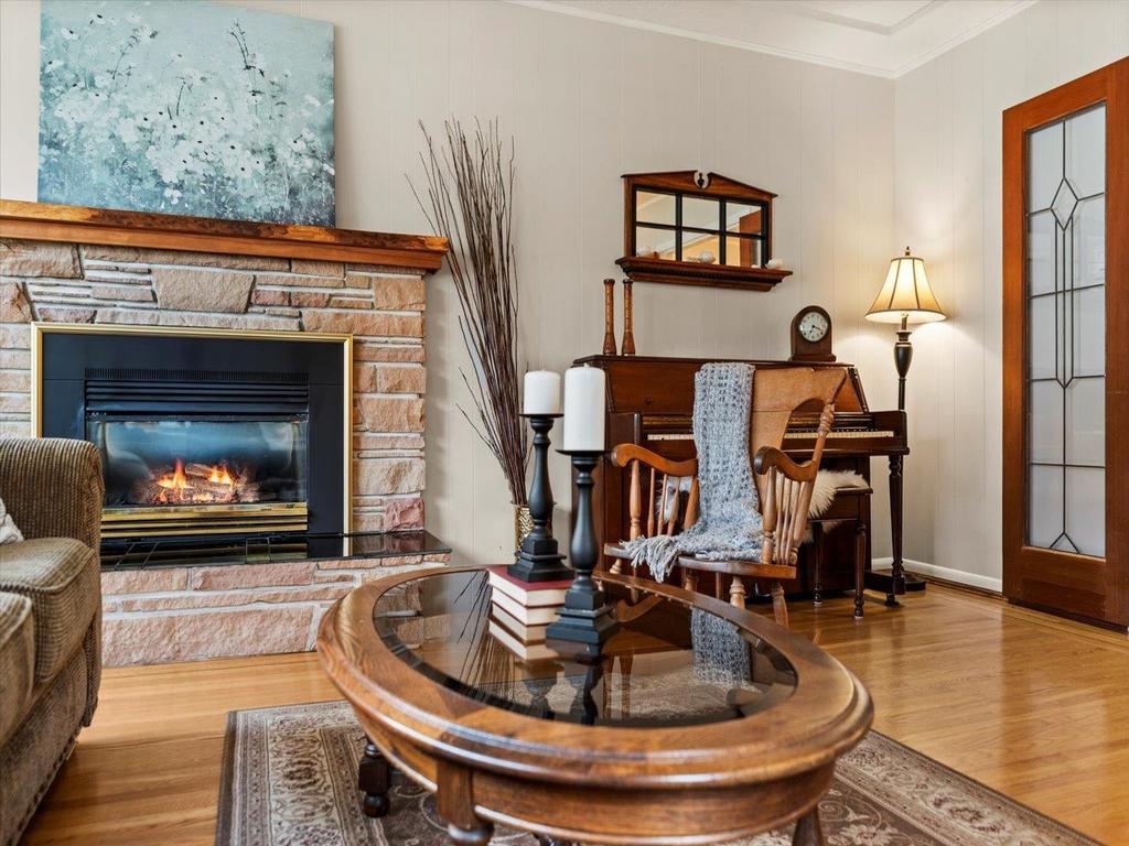 Listing Image for R3090491