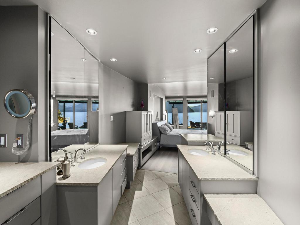 Listing Image for R3090496