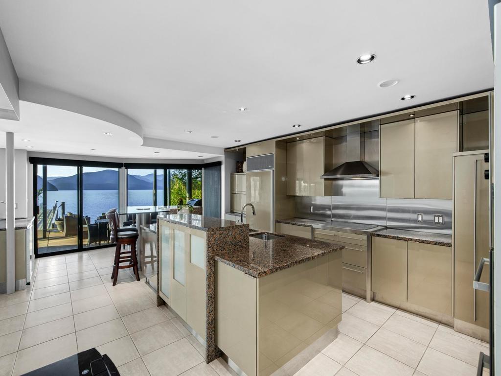 Listing Image for R3090496