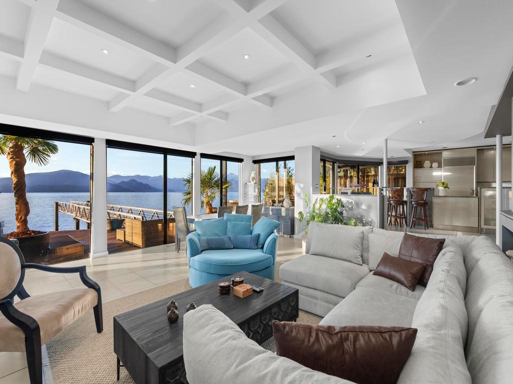 Listing Image for R3090496