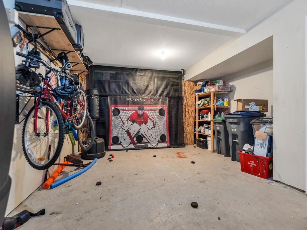 Listing Image for R3090502