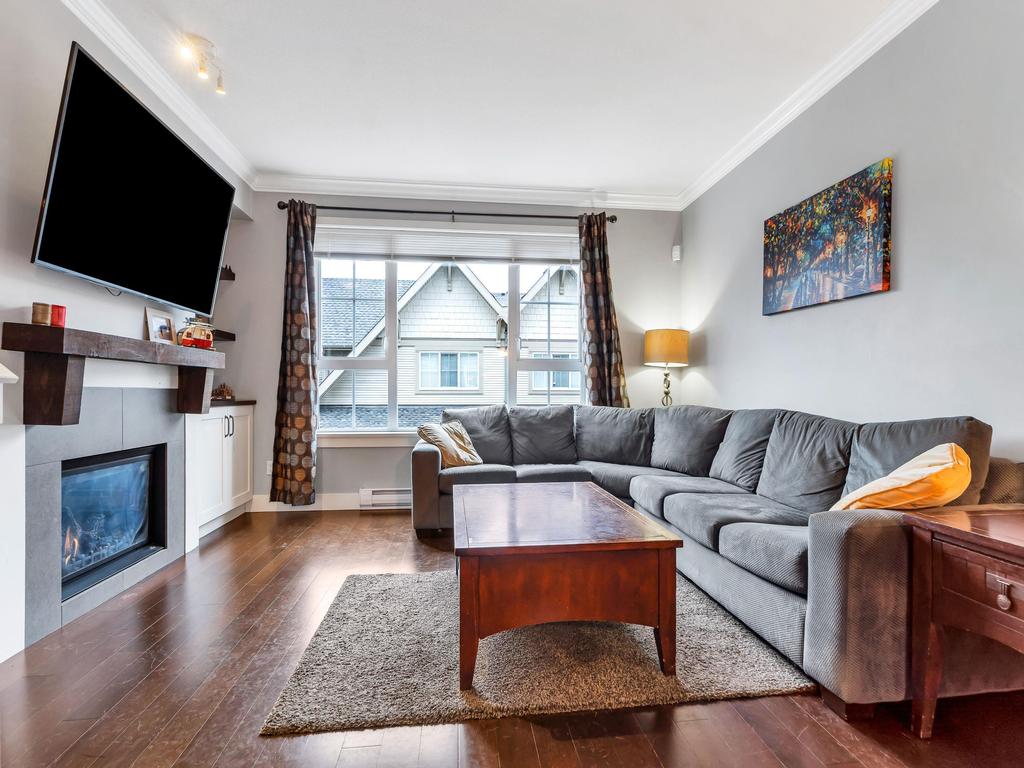 Listing Image for R3090502