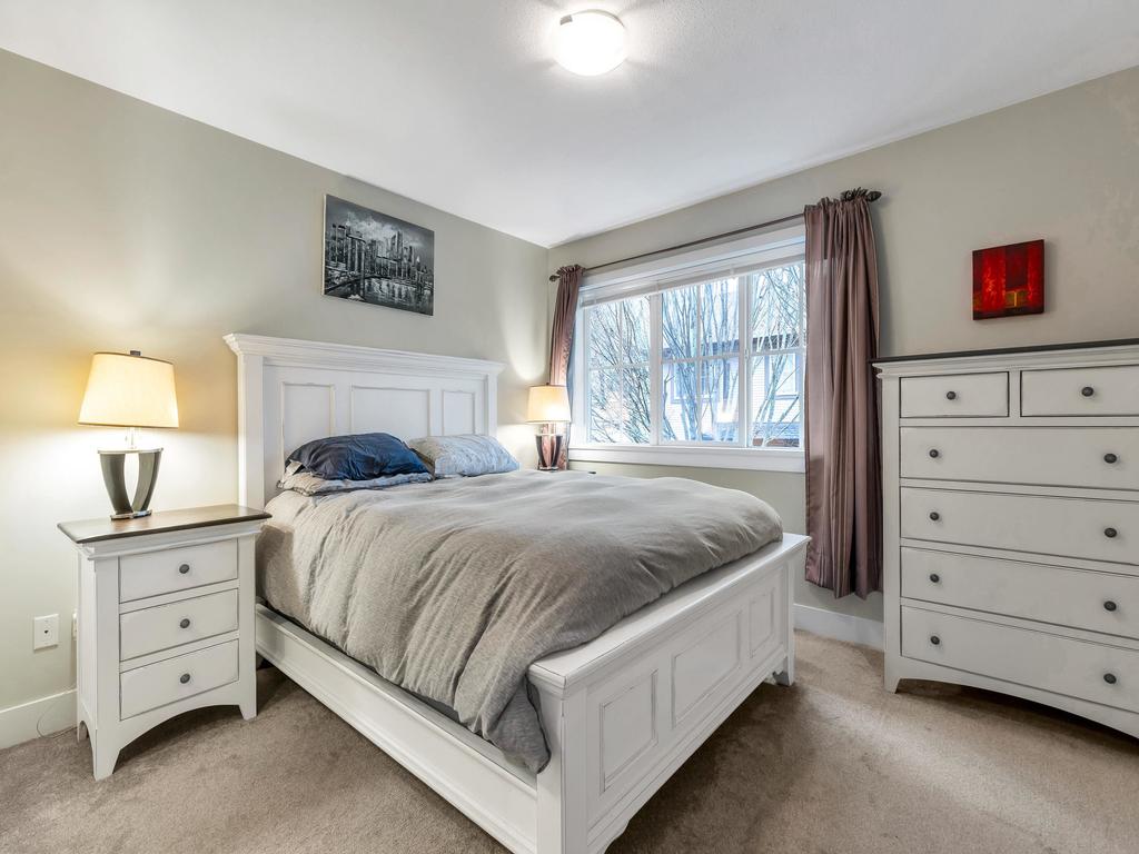 Listing Image for R3090502