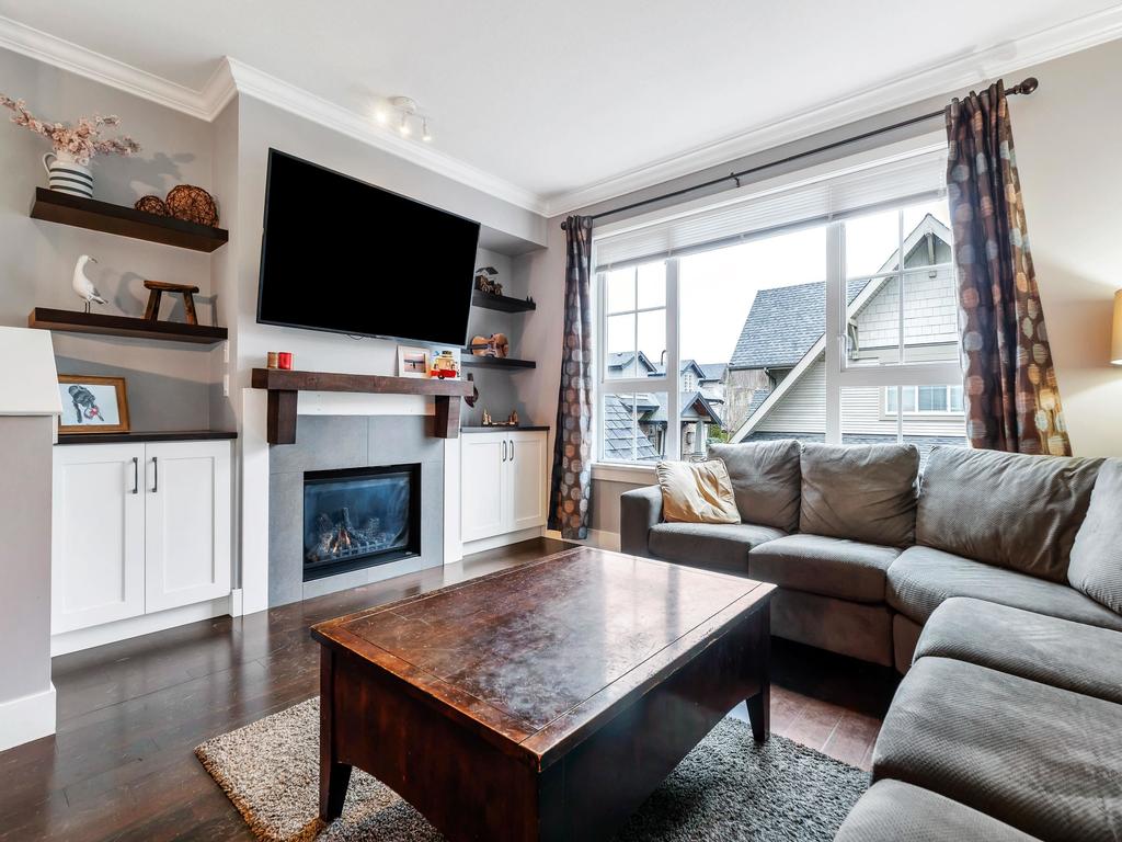 Listing Image for R3090502