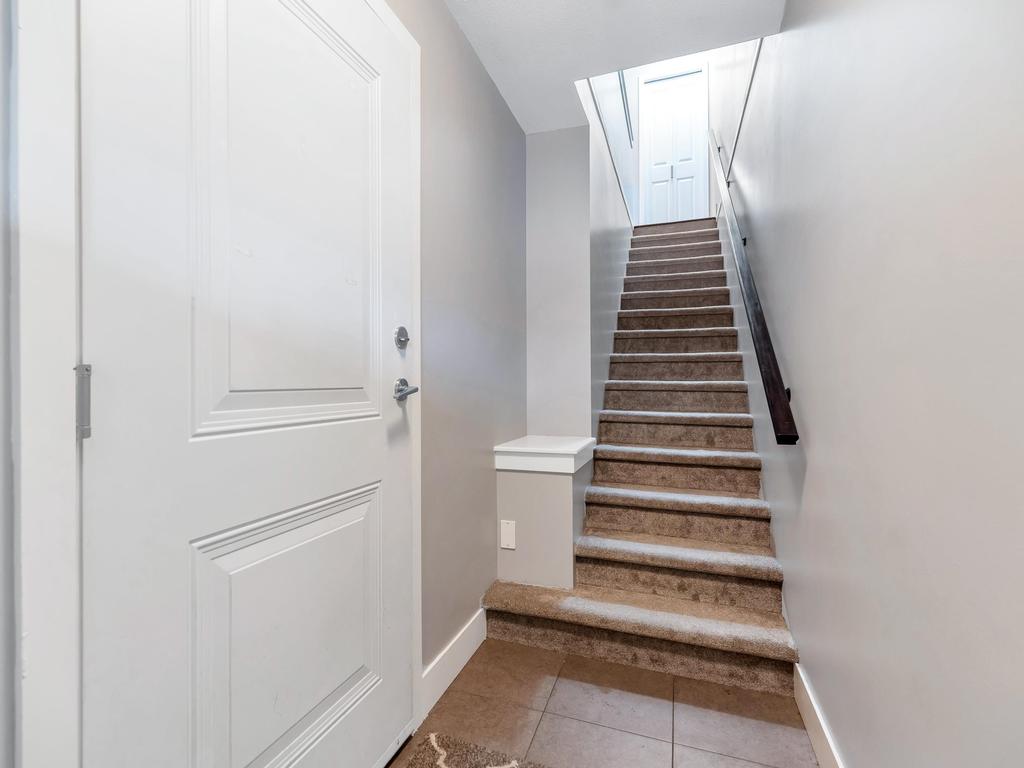 Listing Image for R3090502