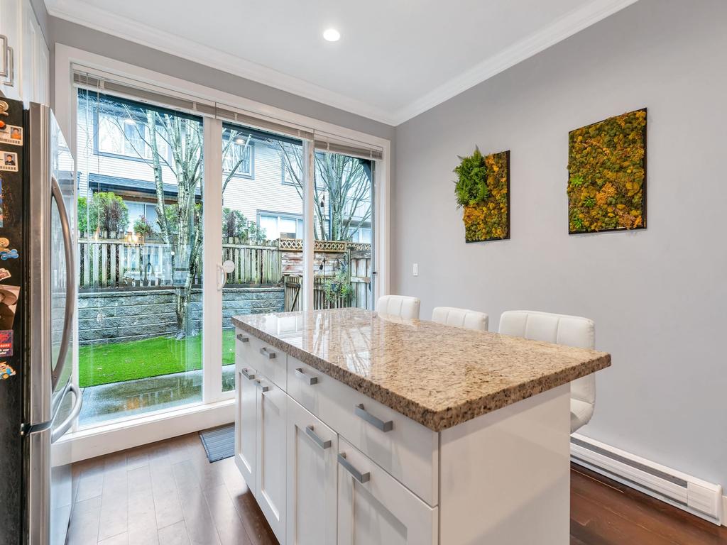 Listing Image for R3090502