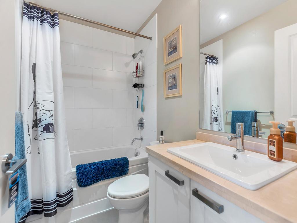 Listing Image for R3090502