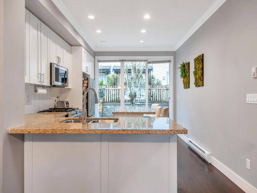 Listing Image for R3090502