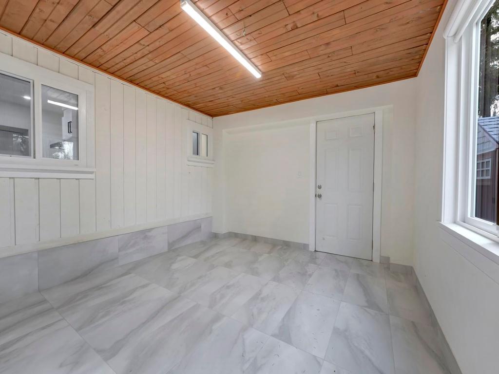 Listing Image for R3090504