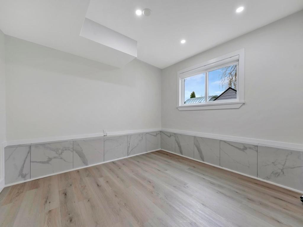 Listing Image for R3090504