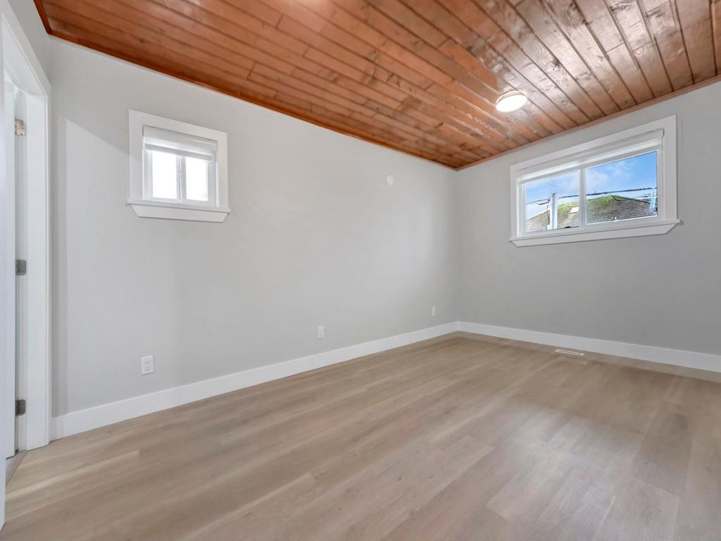 Listing Image for R3090504