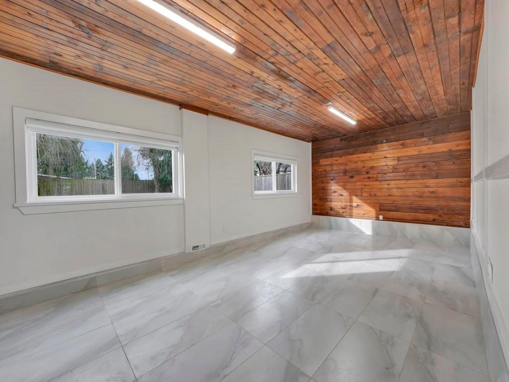 Listing Image for R3090504