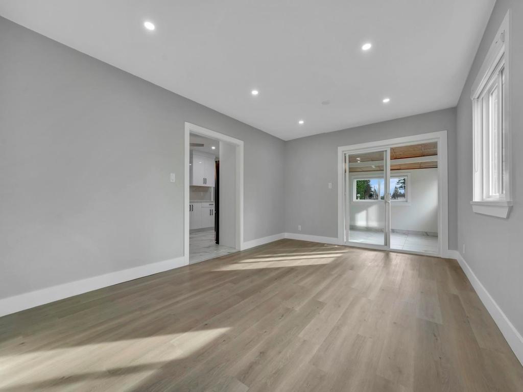 Listing Image for R3090504