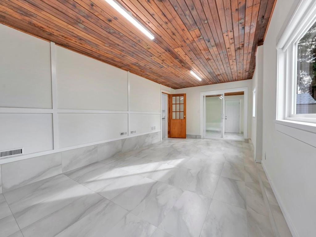 Listing Image for R3090504