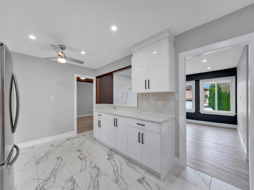 Listing Image for R3090504