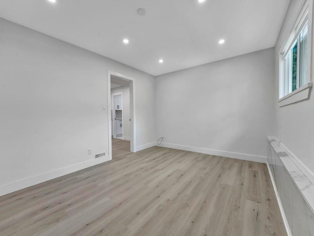 Listing Image for R3090504