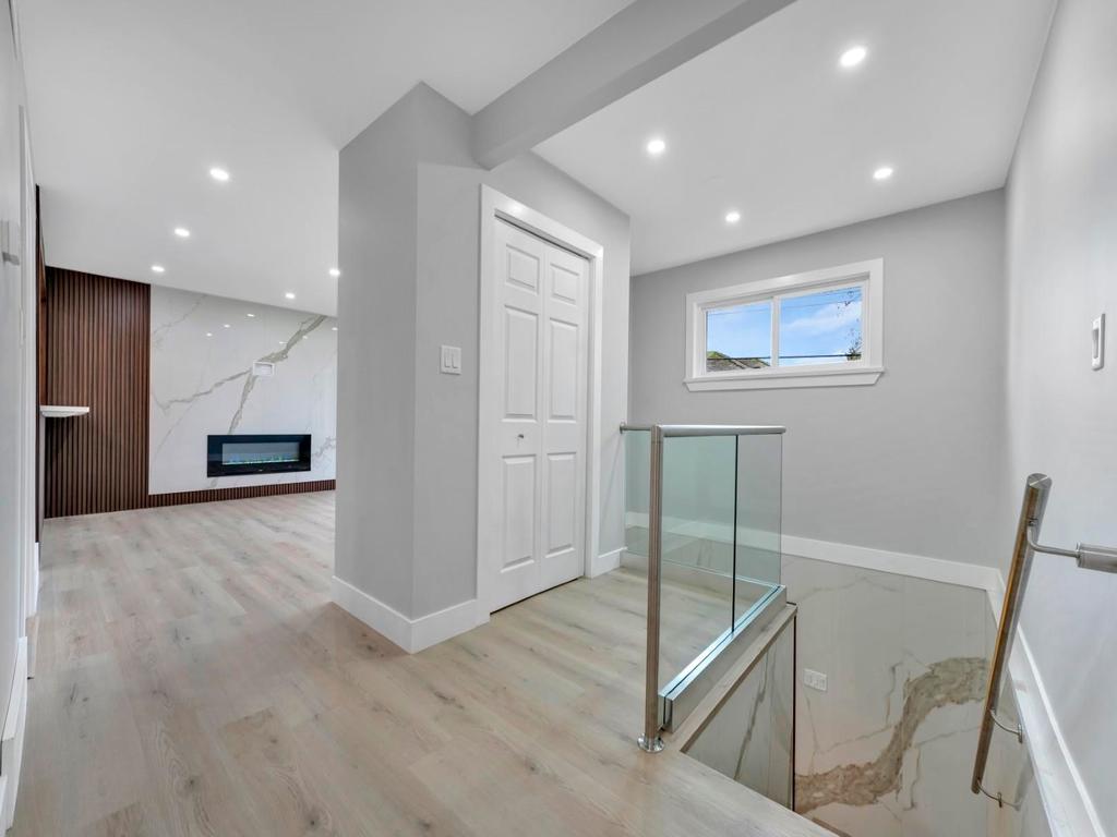 Listing Image for R3090504