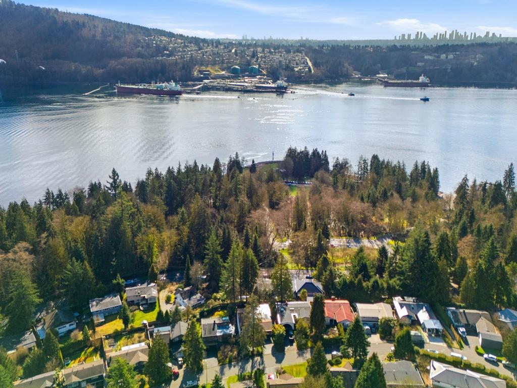 Listing Image for R3090513