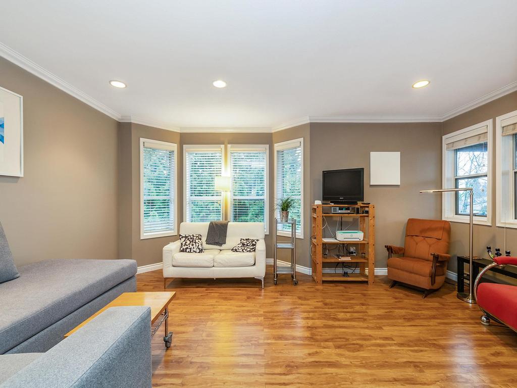 Listing Image for R3090514