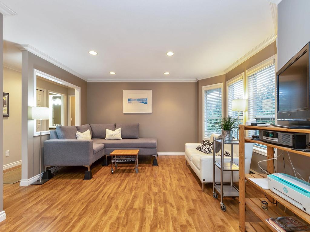 Listing Image for R3090514