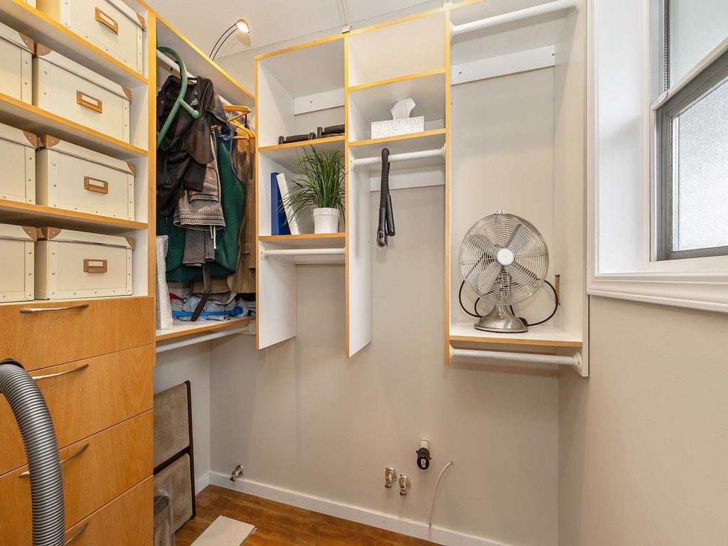 Listing Image for R3090514