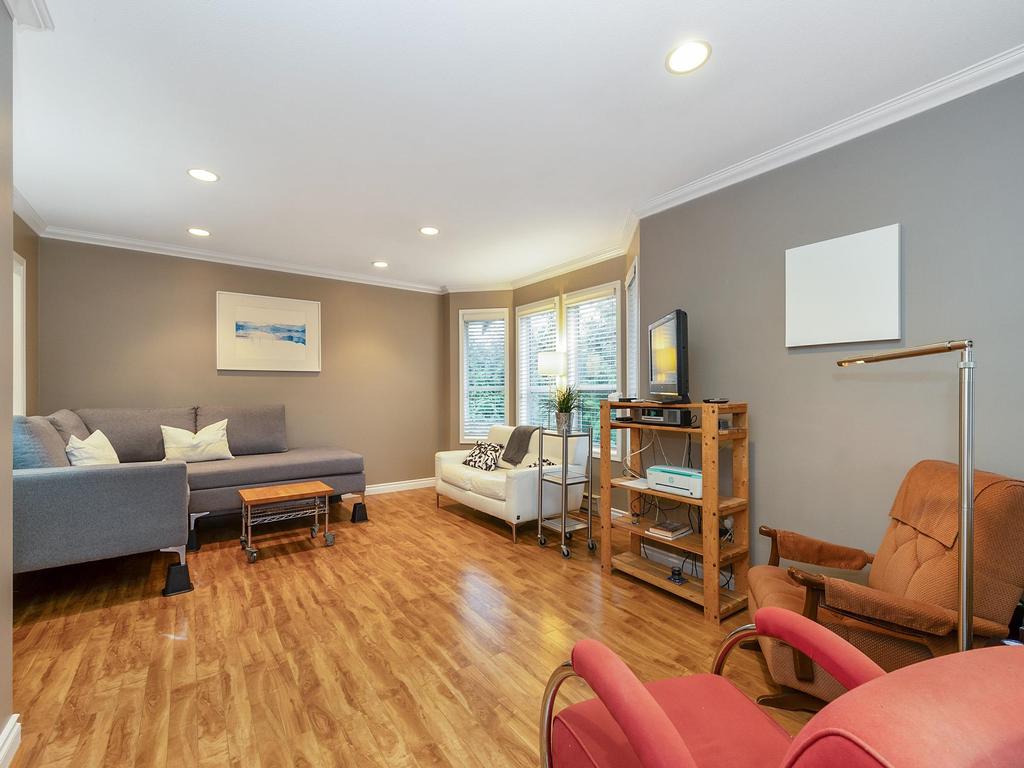 Listing Image for R3090514