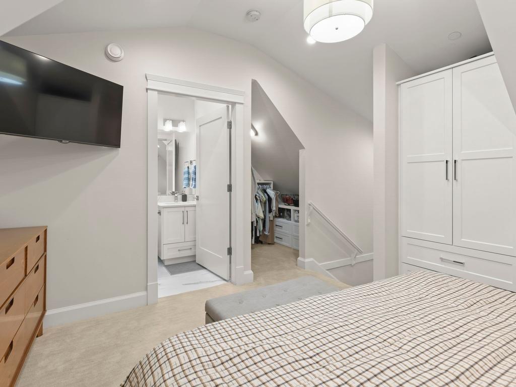 Listing Image for R3090526