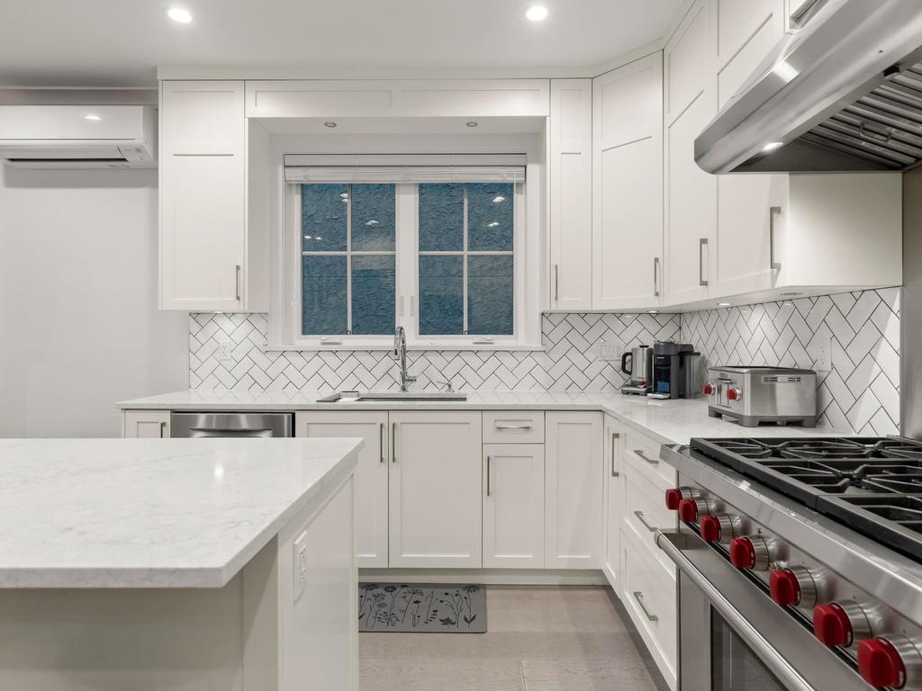 Listing Image for R3090526