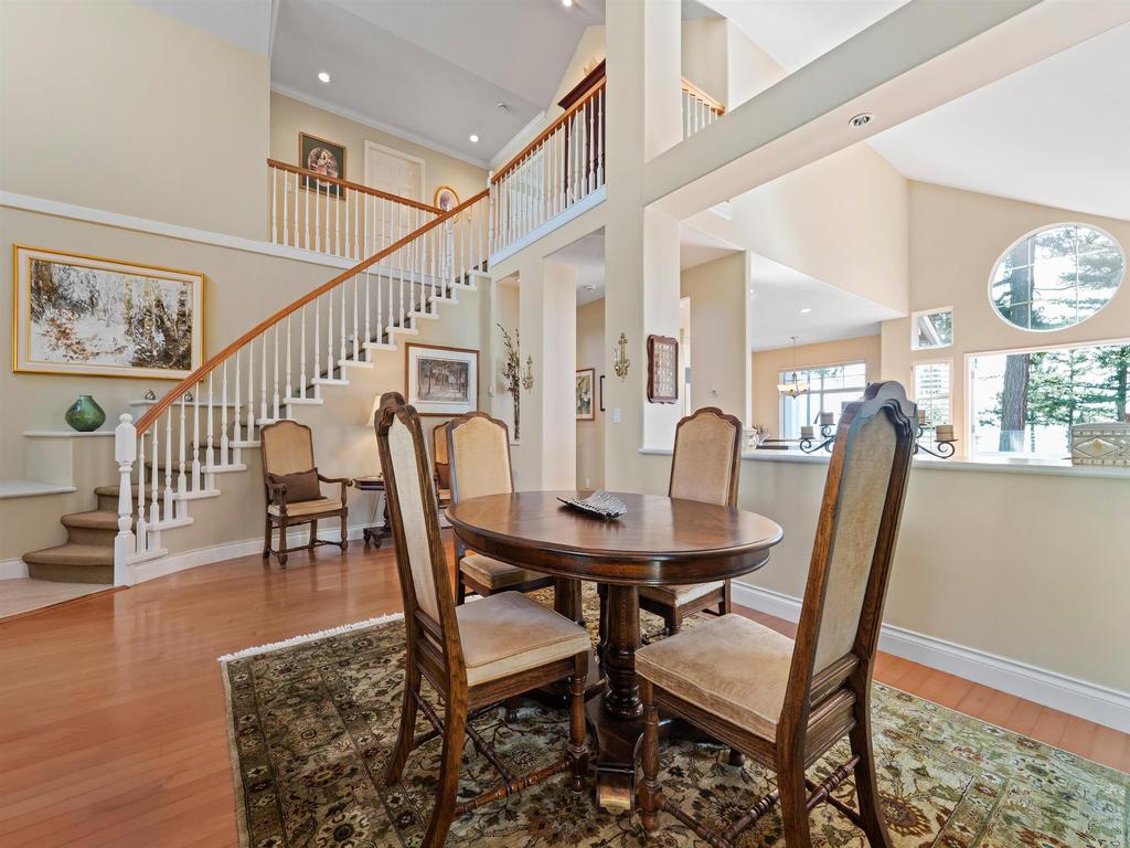 Listing Image for R3090527