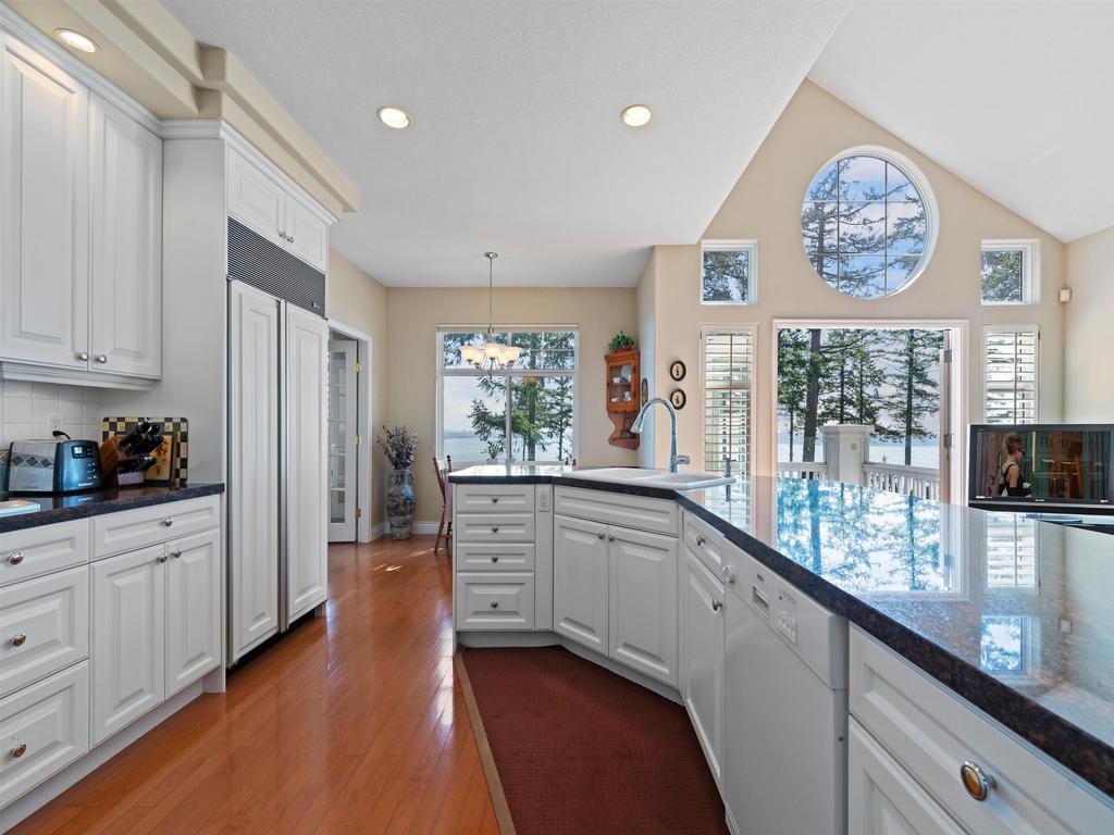 Listing Image for R3090527