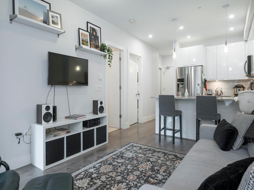 Listing Image for R3090530