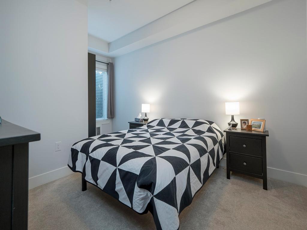 Listing Image for R3090530